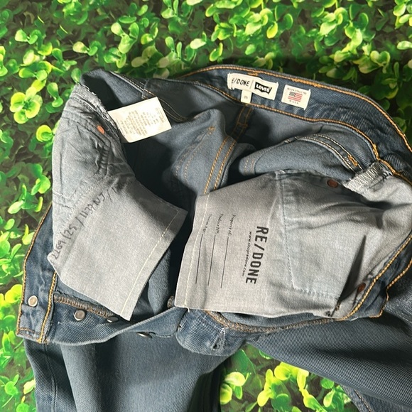 RE/DONE Levi’s Women's The 90’s Jean Relaxed High Rise Tinted Steel Blue Size 25 - Picture 12 of 16
